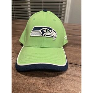 Seattle Seahawks New Era 39thirty Flex Fit Size L-XL